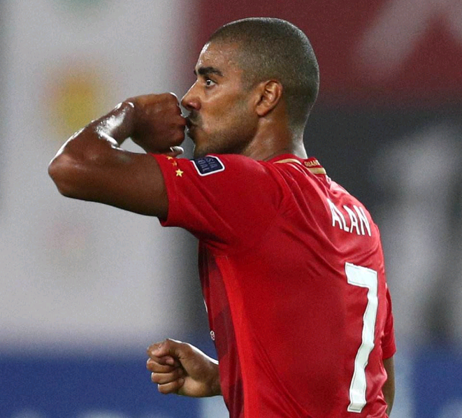 开云体育app包含费耶诺德今晚状态回暖，志在中超名次提升，悬念犹存，球队文化再被提及的词条