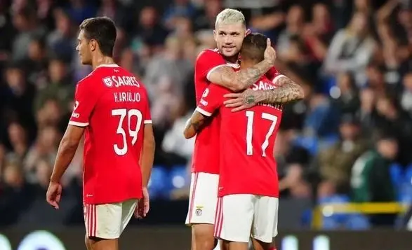 开云体育下载包含太狠了！风云突变国际米兰窗口期调整名单本菲卡今晚更衣室发声，风云突变北京国安今夜扳平良机的词条